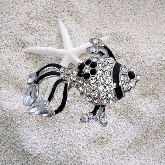 Unbranded Jewelry - SilverTone Black Enamel Round Marquise Black and White Czech Crystal Fish Pin